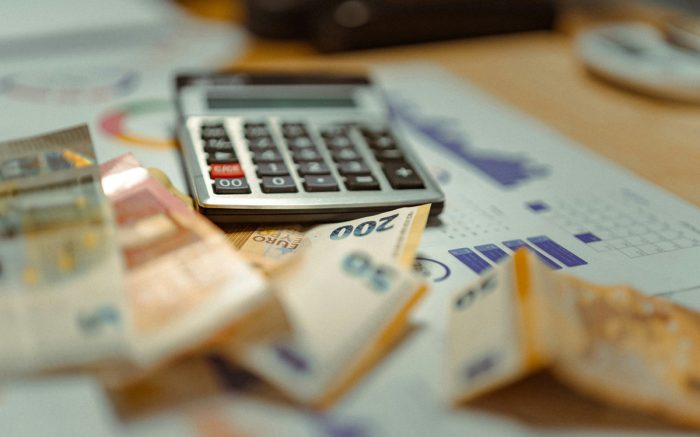 Ρύθμιση οφειλών στην εφορία – δόσεις, όροι και απώλεια ρύθμισης